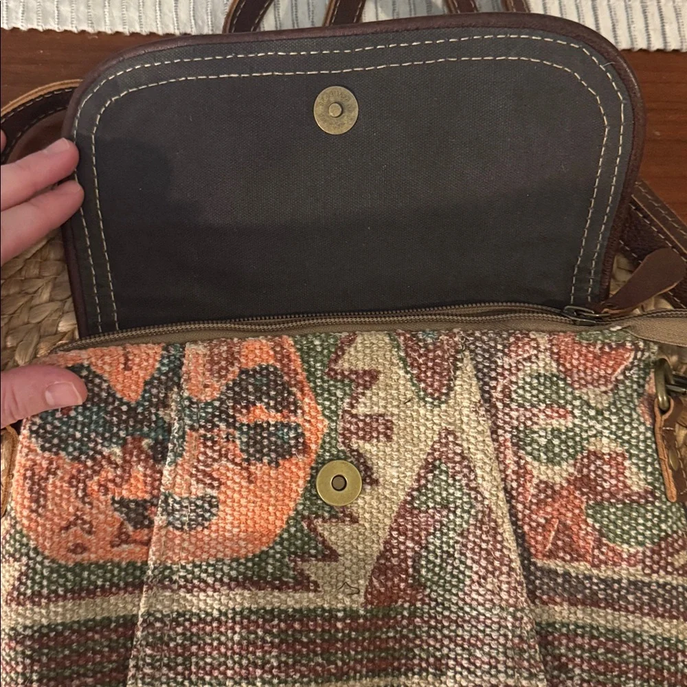 Myra Bag stylish shoulder